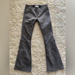 Free people low rise Flare Jeans size25